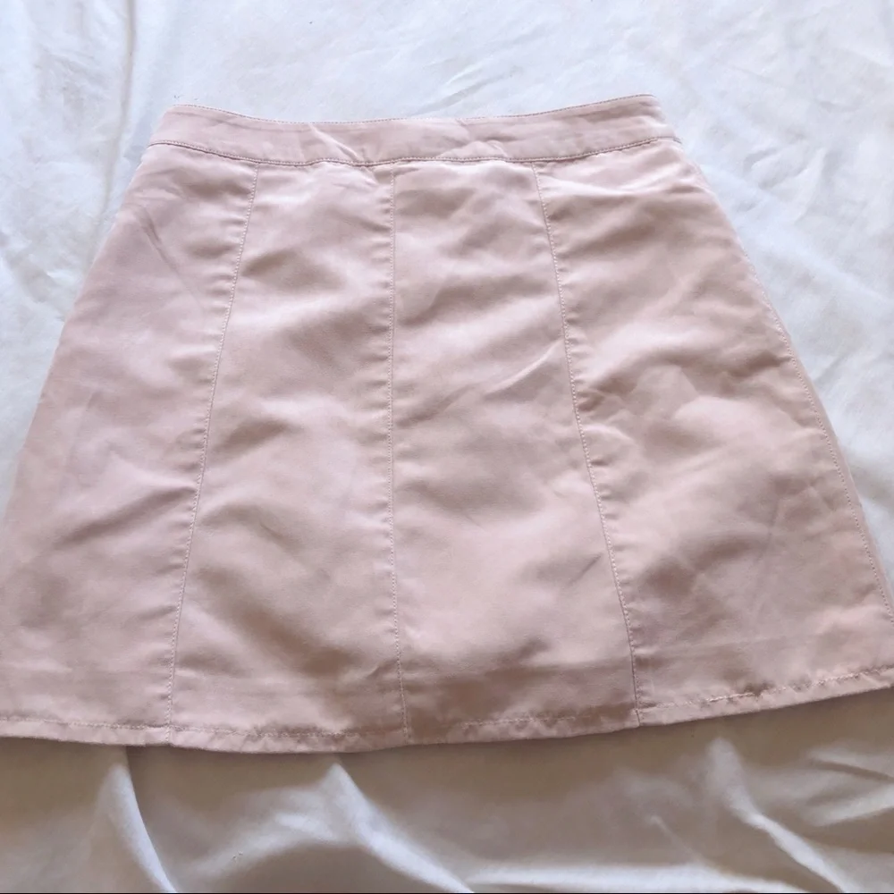 3 for $25 : divided h&m ⋆ faux suede skirt